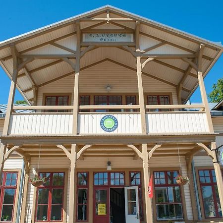 Ronneby Brunnspark Vandrarhem Och B&B Luaran gambar