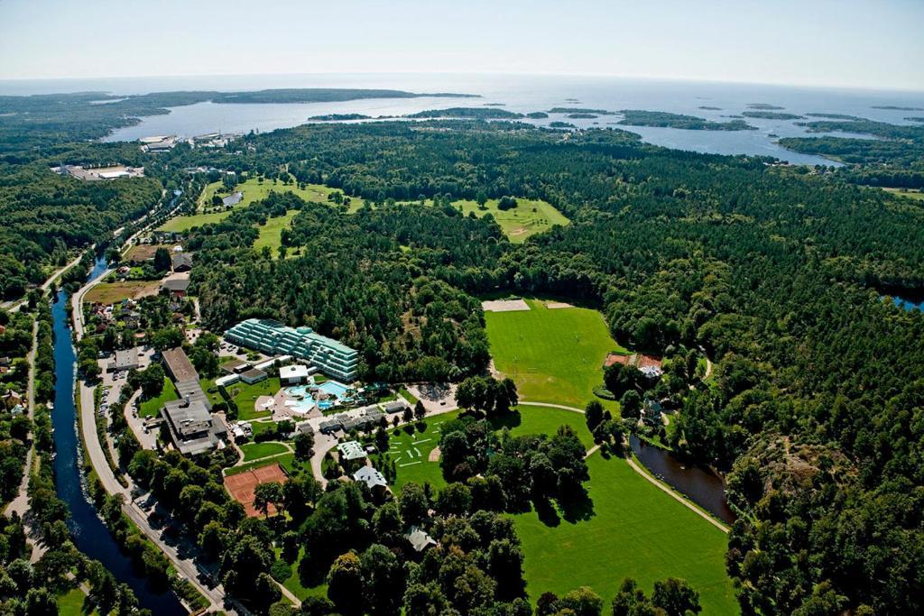 Ronneby Brunnspark Vandrarhem Och B&B Luaran gambar