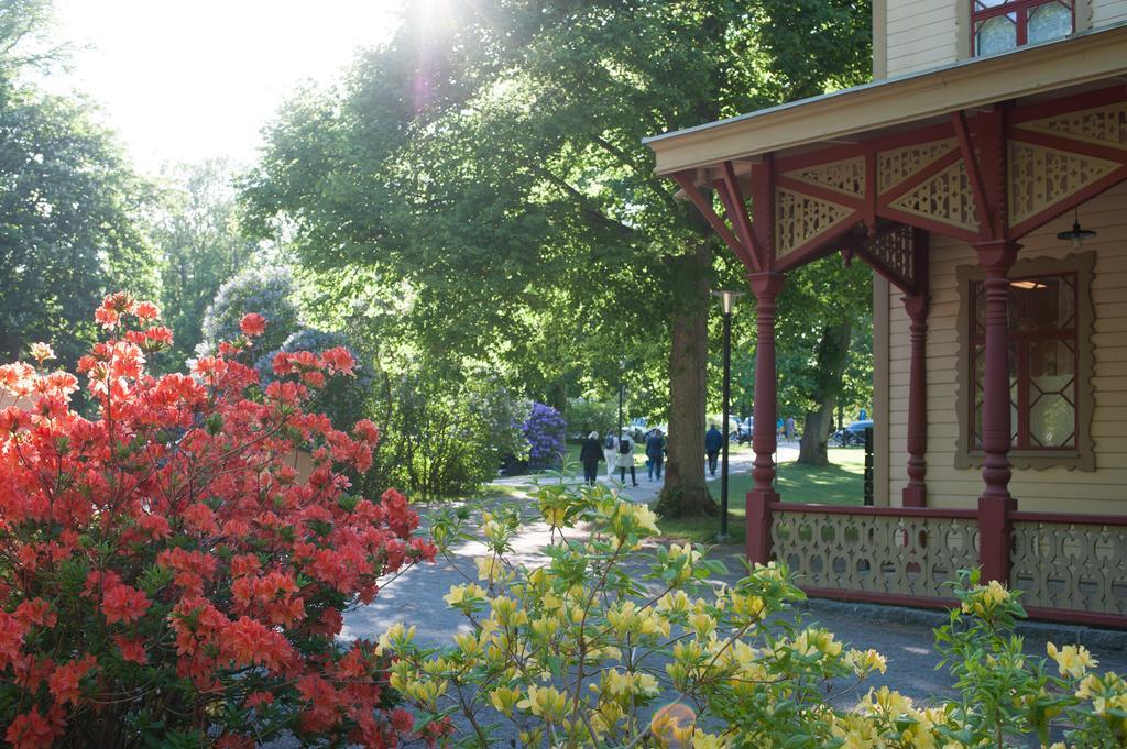 Ronneby Brunnspark Vandrarhem Och B&B Luaran gambar