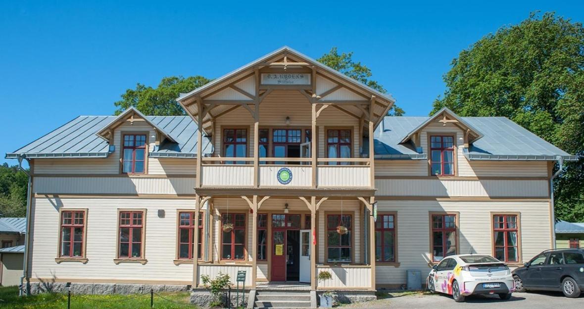 Ronneby Brunnspark Vandrarhem Och B&B Luaran gambar