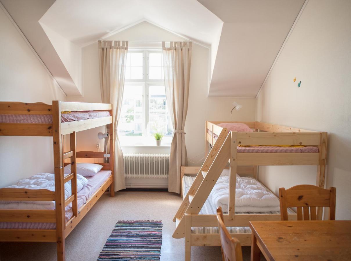 Ronneby Brunnspark Vandrarhem Och B&B Bilik gambar