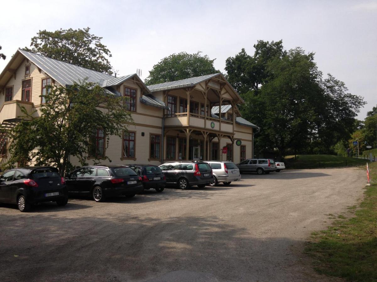 Ronneby Brunnspark Vandrarhem Och B&B Luaran gambar