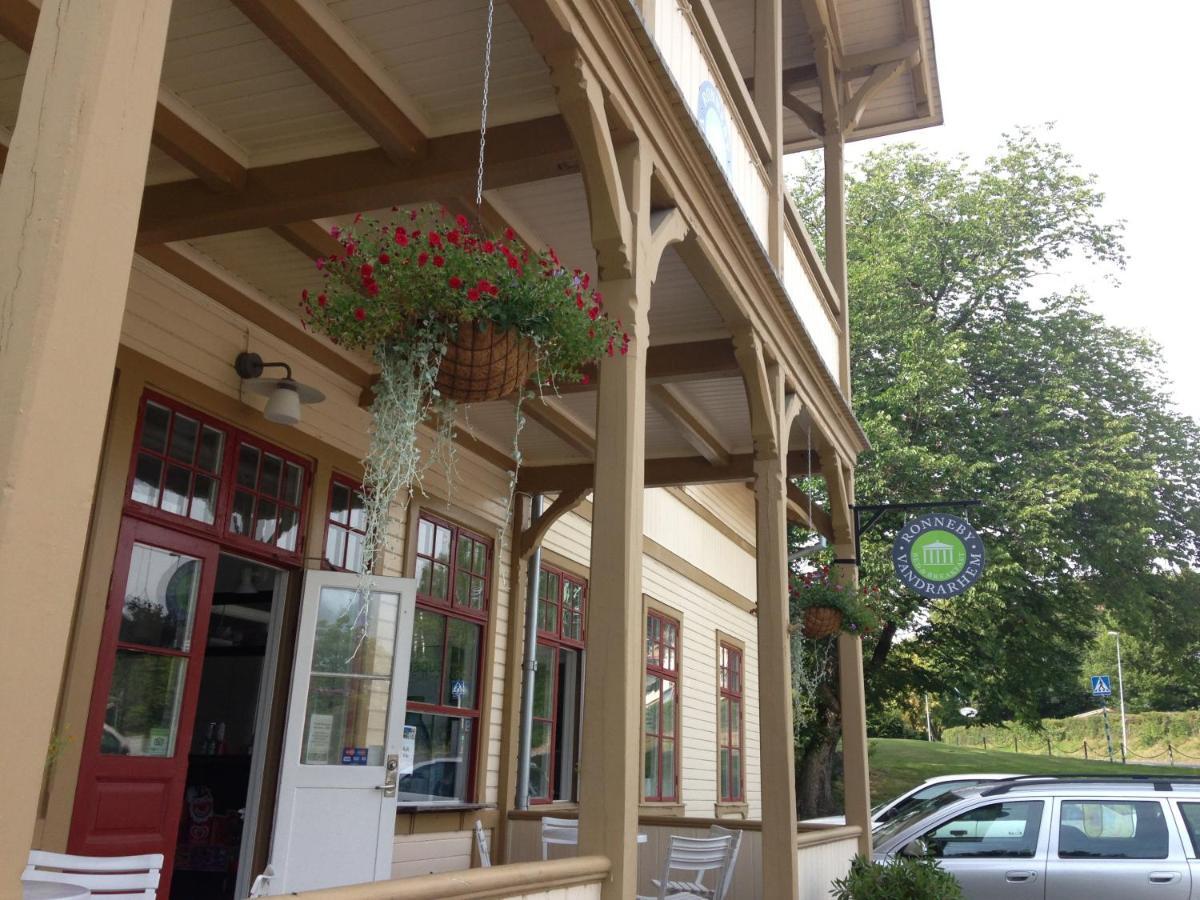 Ronneby Brunnspark Vandrarhem Och B&B Luaran gambar